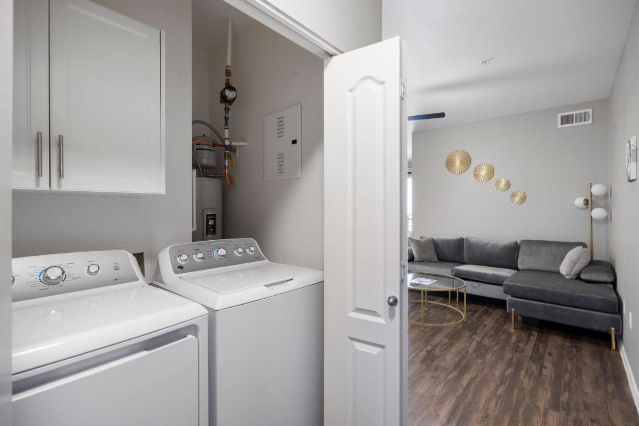 Luxury Mountain View 2Br With Balcony Located In Scottsdale Apartman Kültér fotó